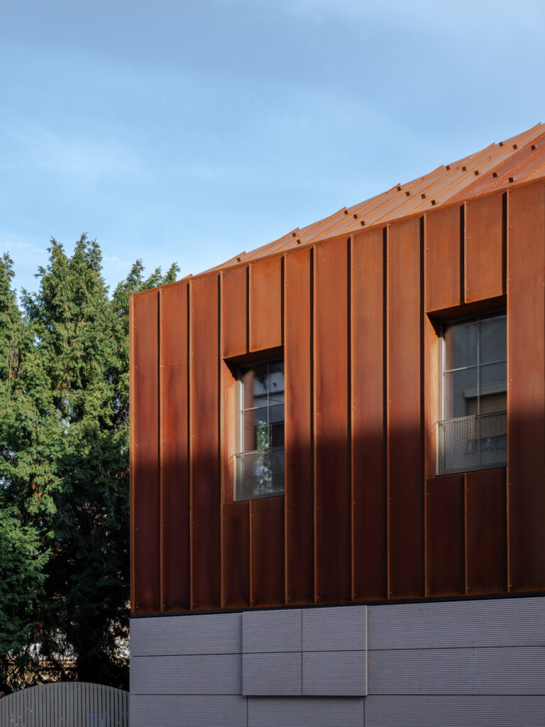 Konačno je gotova 'hrđava zgrada' u centru Zagreba koja je podijelila građane