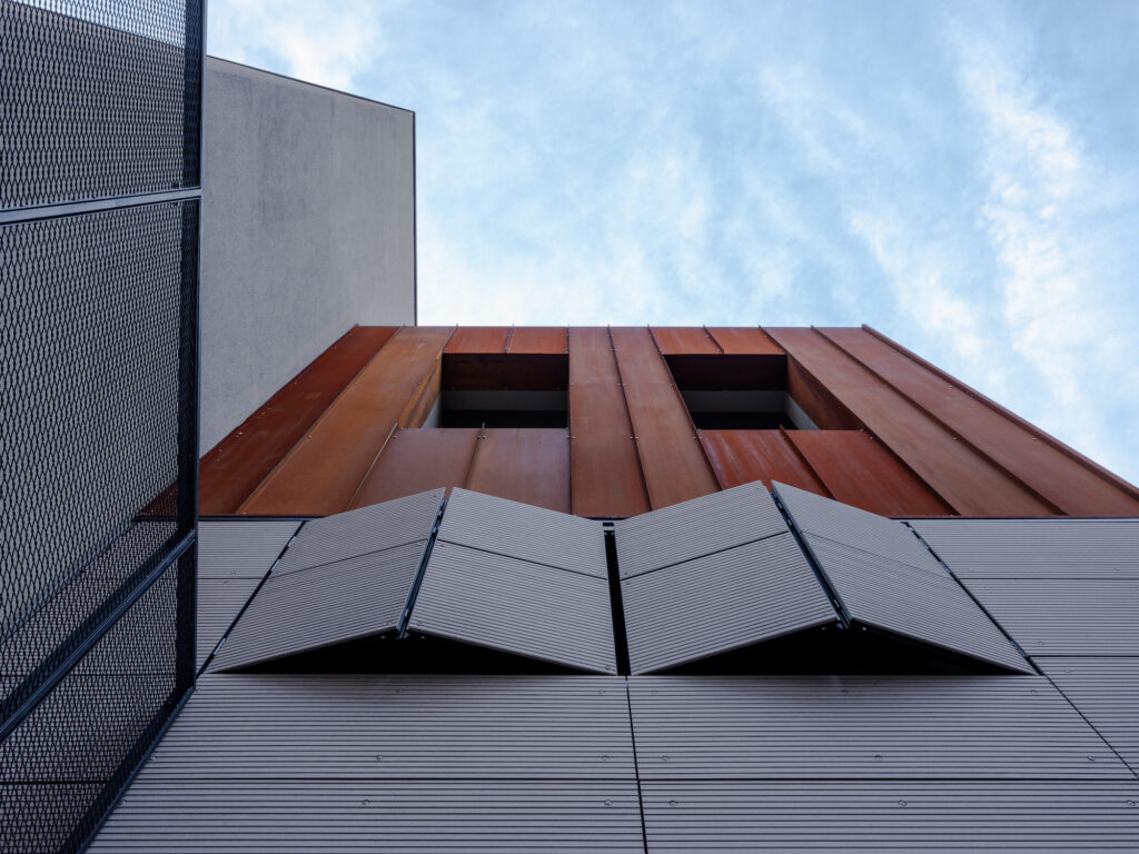 Konačno je gotova 'hrđava zgrada' u centru Zagreba koja je podijelila građane