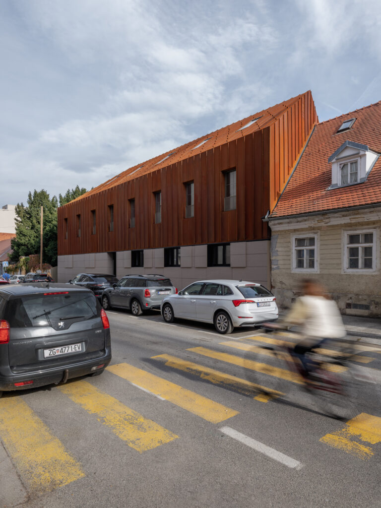 Konačno je gotova 'hrđava zgrada' u centru Zagreba koja je podijelila građane