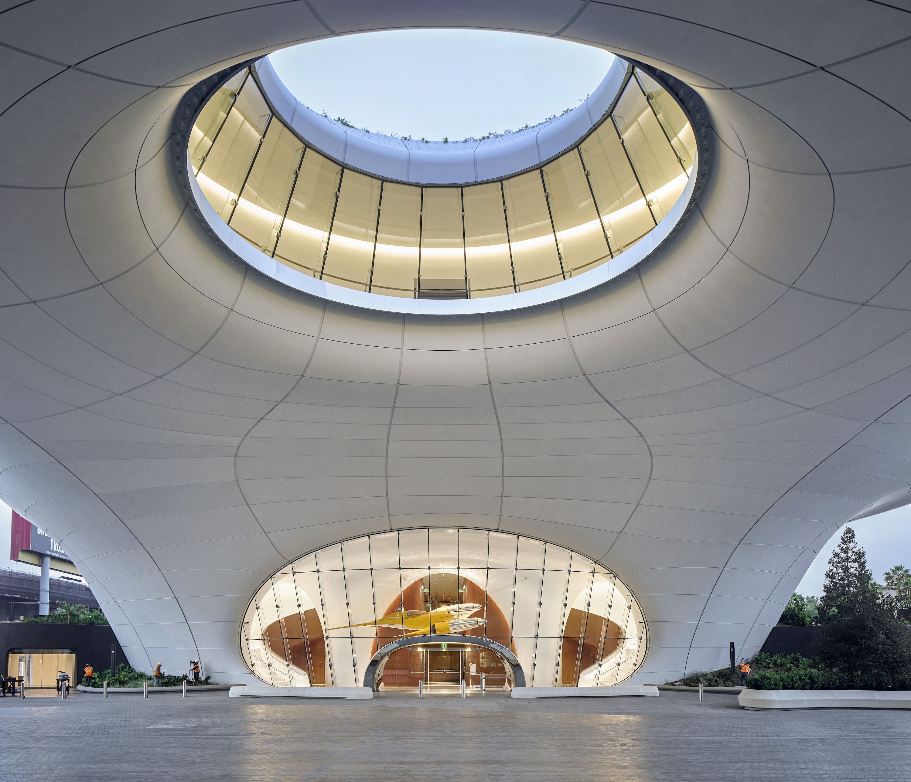 Muzej bez ijedne ravne linije: gotov je MAD-ov Lucas Museum